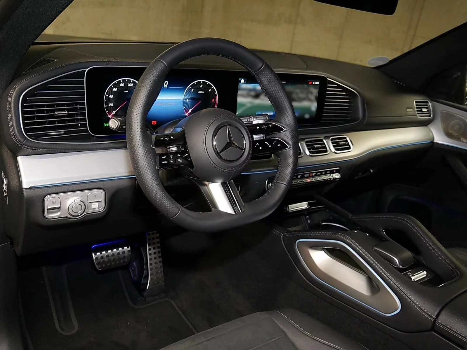 Mercedes-Benz GLE 450 d / COUPE/ AMG/ NIGHT/ BURM/ PANO/ 360/ MULTIBEAM/, снимка 6 - Автомобили и джипове - 55786646