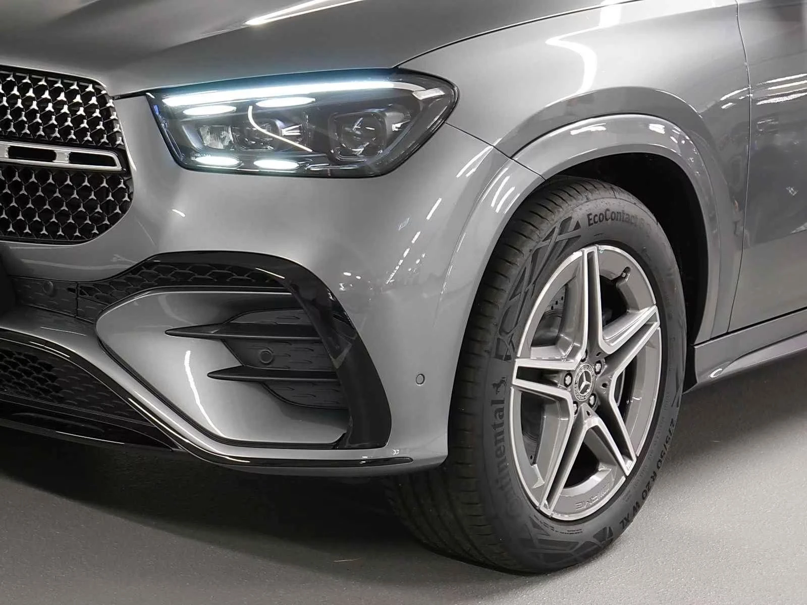 Mercedes-Benz GLE 450 d / COUPE/ AMG/ NIGHT/ BURM/ PANO/ 360/ MULTIBEAM/, снимка 4 - Автомобили и джипове - 55786646