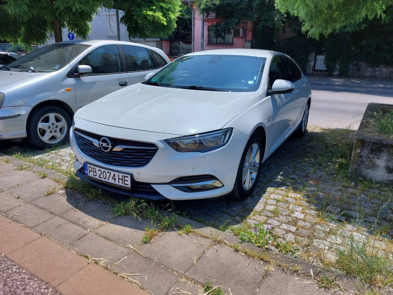 Opel Insignia B 1.5Turbo, снимка 3 - Автомобили и джипове - 56105731