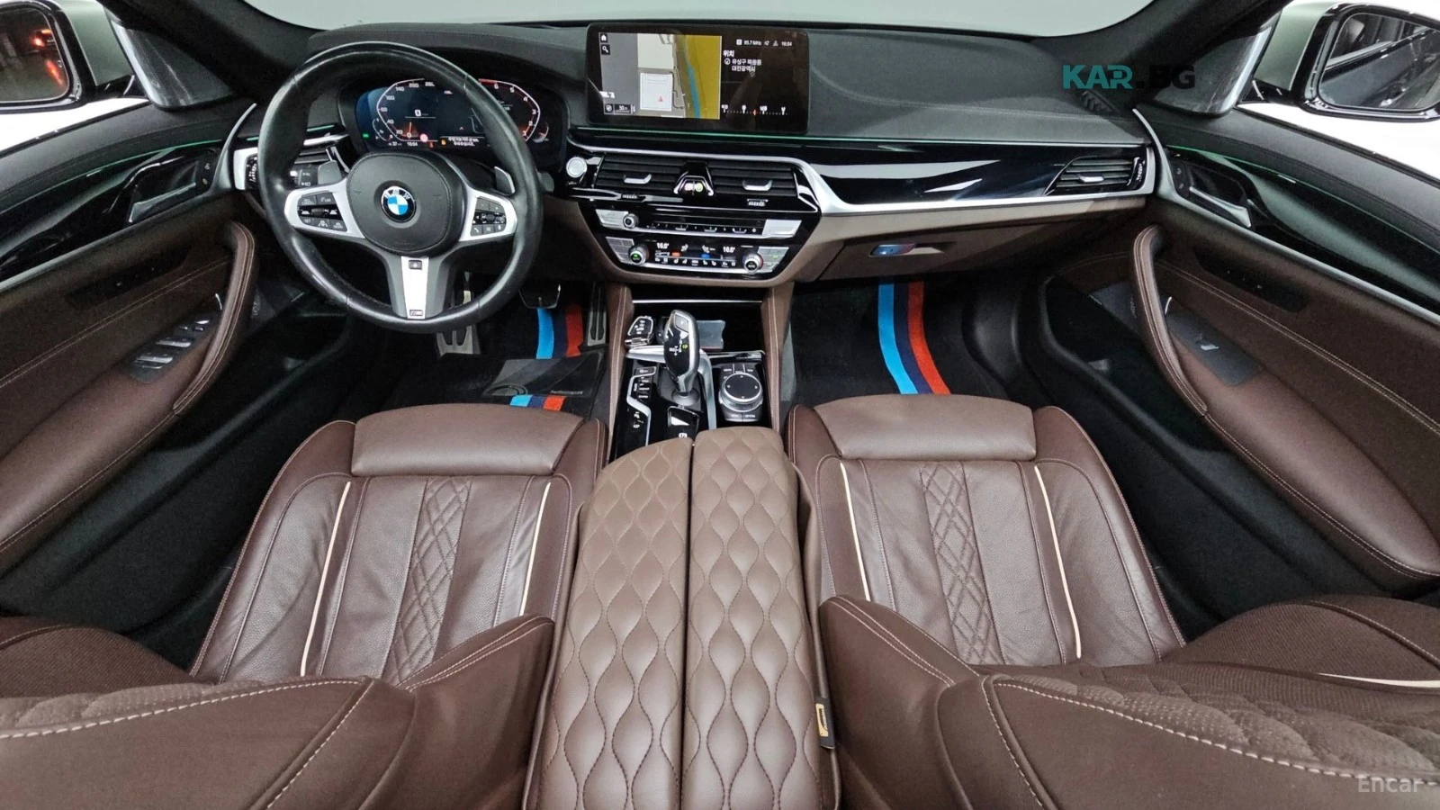 BMW 550 M550i xDrive* HUD* 360* ОБДУХВ* НАВИ* ПАНО, снимка 6 - Автомобили и джипове - 56237456