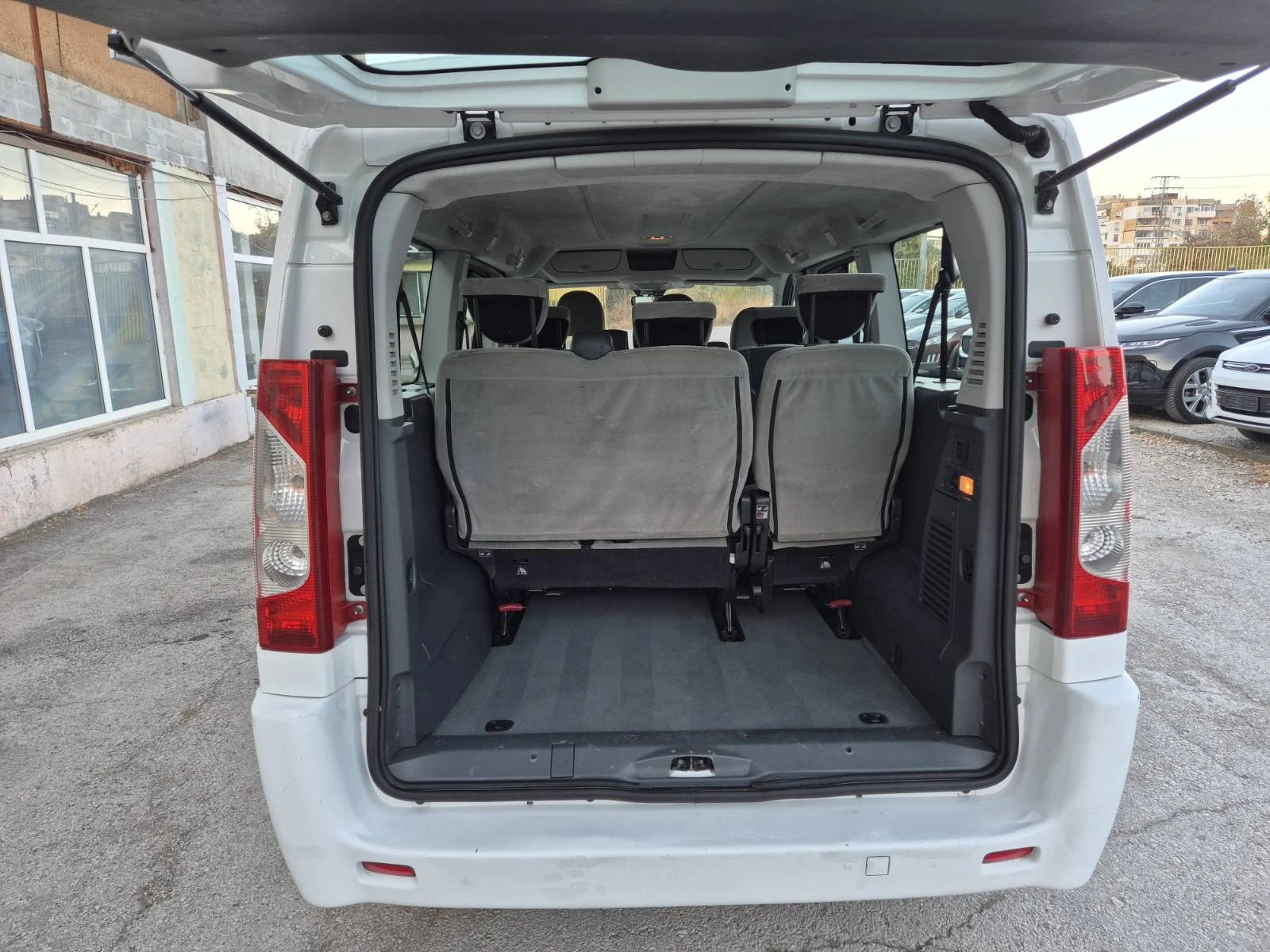 Peugeot Expert 2.0HDI 9 ����� ITALY KLIMA | Mobile.bg � ����������� 9