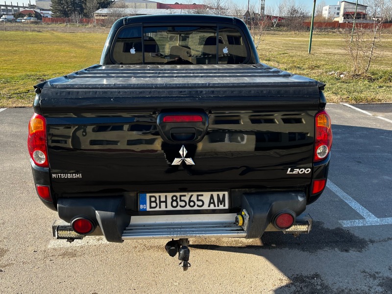 Mitsubishi L200, снимка 8 - Автомобили и джипове - 45624985