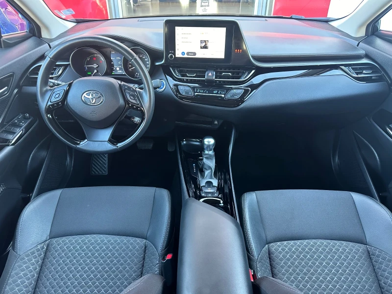 Toyota C-HR, снимка 10 - Автомобили и джипове - 49189590