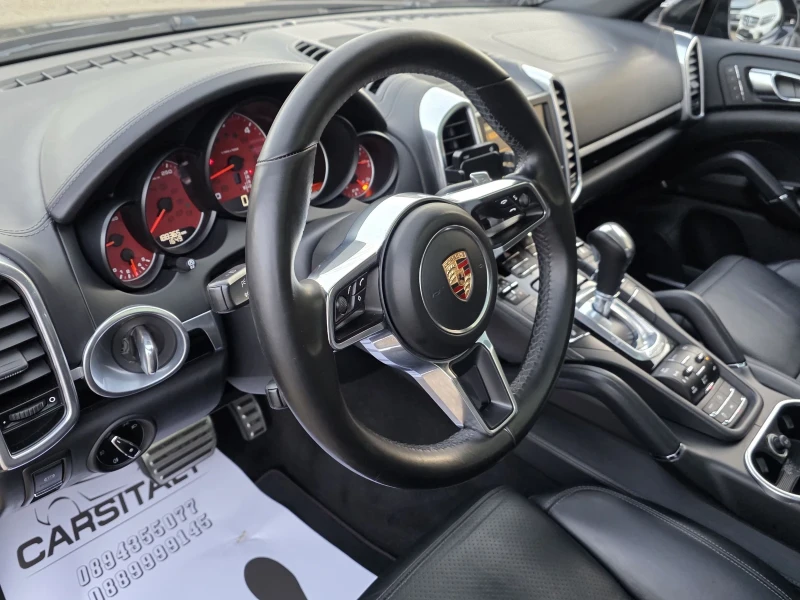 Porsche Cayenne TURBO S PACK= ВАКУУМ= ПАНОРАМА= КЕРАМИЧНИ СПИРАЧКИ, снимка 11 - Автомобили и джипове - 52727428
