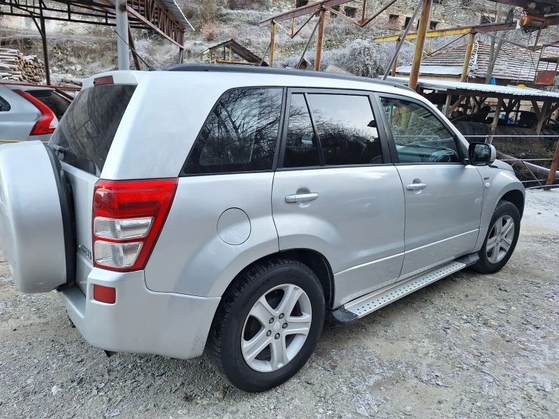Suzuki Grand vitara, снимка 4 - Автомобили и джипове - 53175518