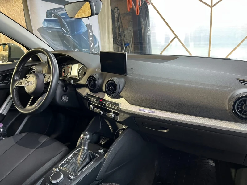 Audi Q2 2.0TDI, снимка 6 - Автомобили и джипове - 53540594