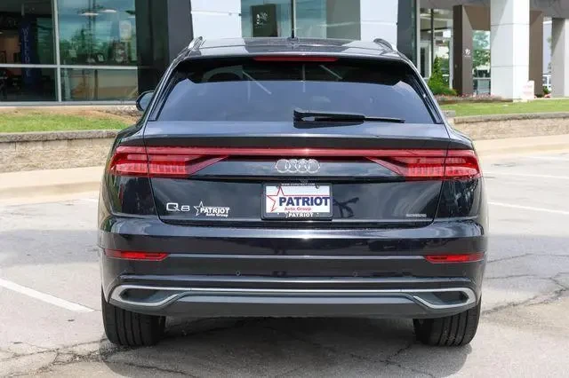 Audi Q8 55 Premium, снимка 5 - Автомобили и джипове - 54811264