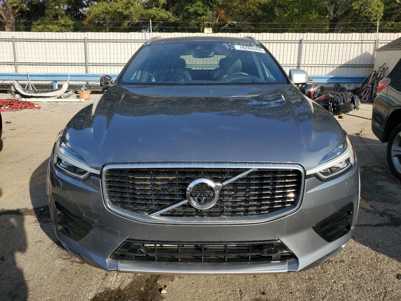 Volvo XC60 T6 AWD R-Design - изображение 3