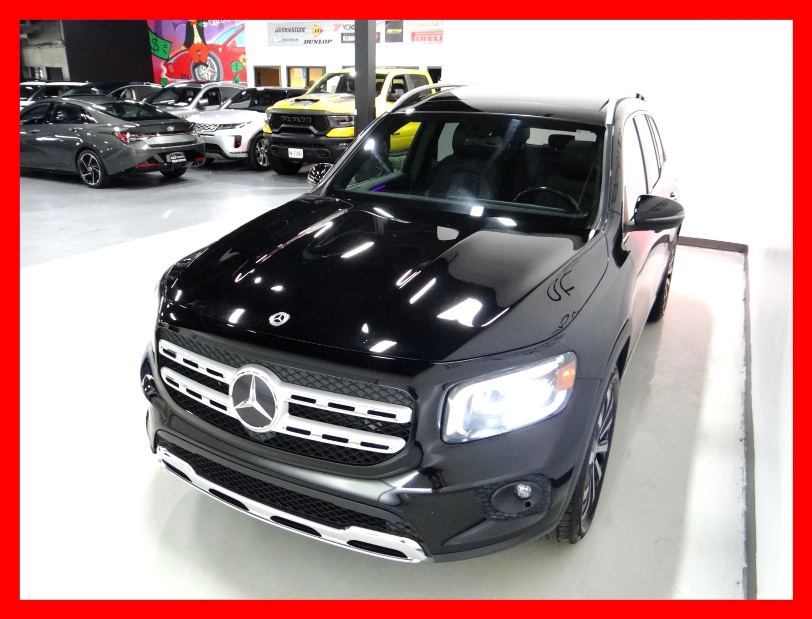 Mercedes-Benz GLB 250 4Matic / PANO / CARPLAY - изображение 6