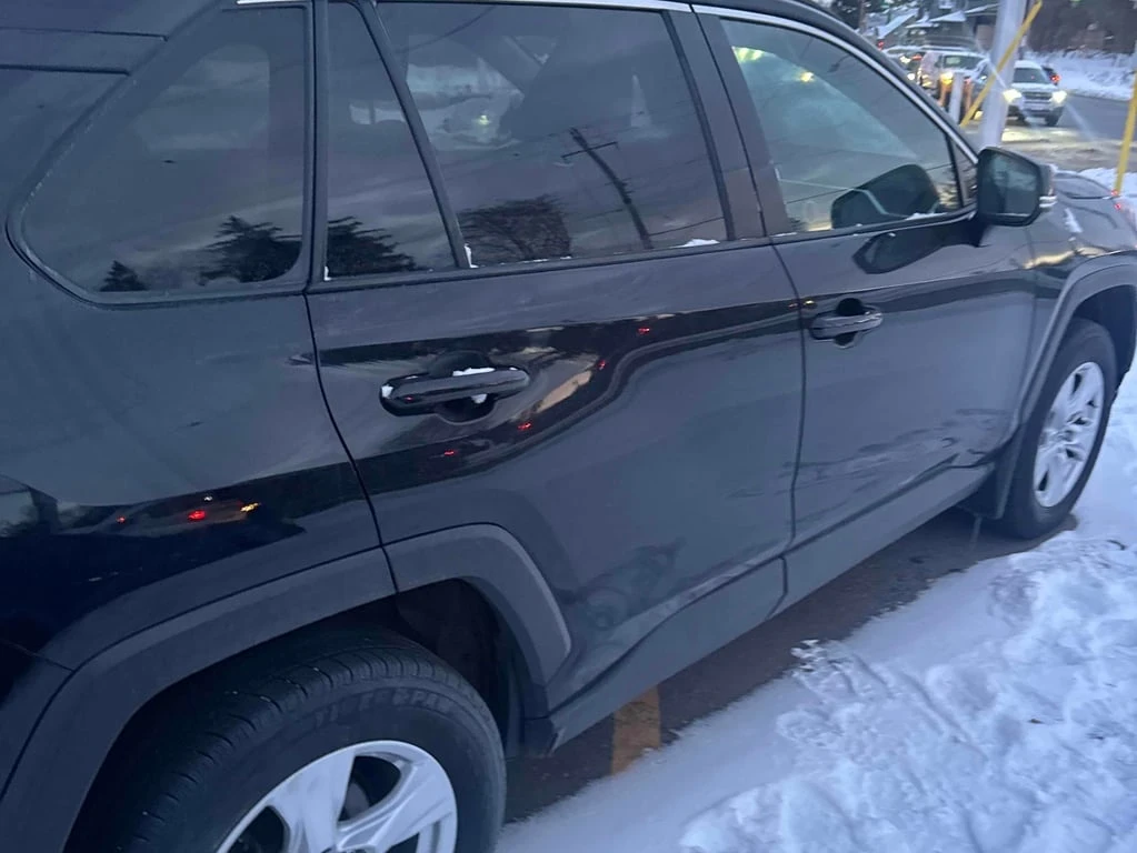 Toyota Rav4 * LE * CARFAX * БЕЗ ПЪРВОНАЧАЛНА ВНОСКА - изображение 3