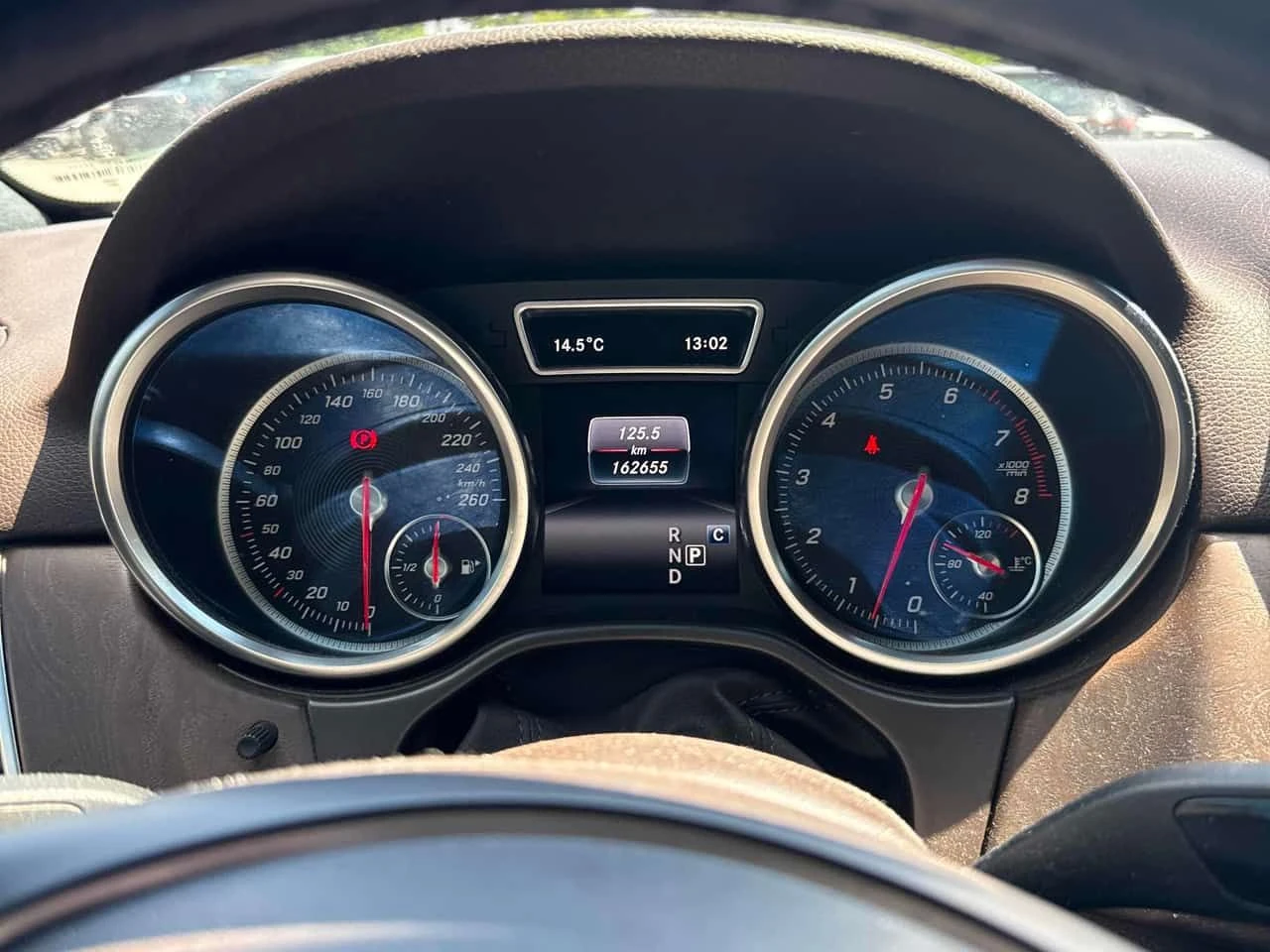 Mercedes-Benz GLE 400 АМГ ПАКЕТ/360 КАМ/ПОДГРЕВ/ПАНО/CARFAX/ФИНАНСИРАНЕ, снимка 7 - Автомобили и джипове - 54723551