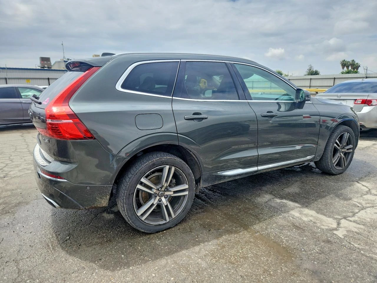 Volvo XC60 T6 INSCRIPTION* FULL* B & W* �����* 360* ������ | Mobile.bg � ����������� 3