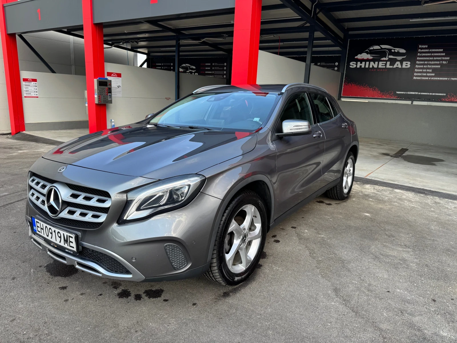 Mercedes-Benz GLA 200, снимка 2 - Автомобили и джипове - 56041439