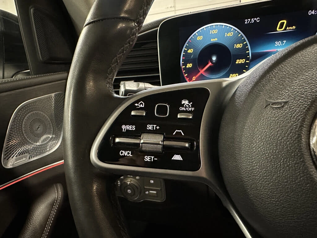 Mercedes-Benz GLE 350 HUD* DISTRONIC* Burmaster* КРАЙНА ЦЕНА* , снимка 11 - Автомобили и джипове - 56233238