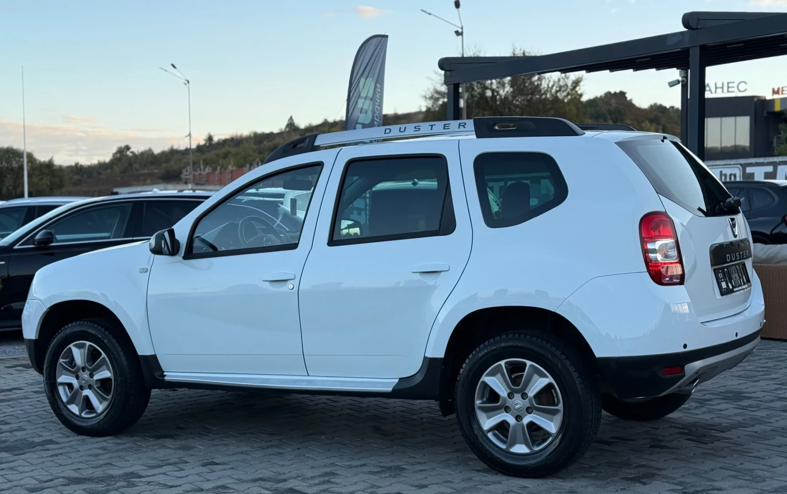 Dacia Duster 1.5DCI* FACELIFT* NAVI* TOP*  | Mobile.bg � ����������� 4