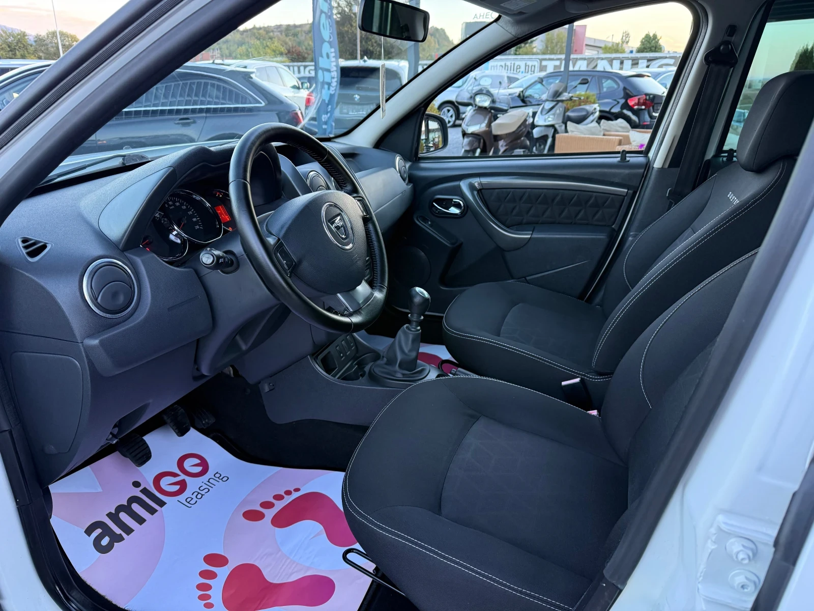 Dacia Duster 1.5DCI* FACELIFT* NAVI* TOP*  | Mobile.bg � ����������� 10