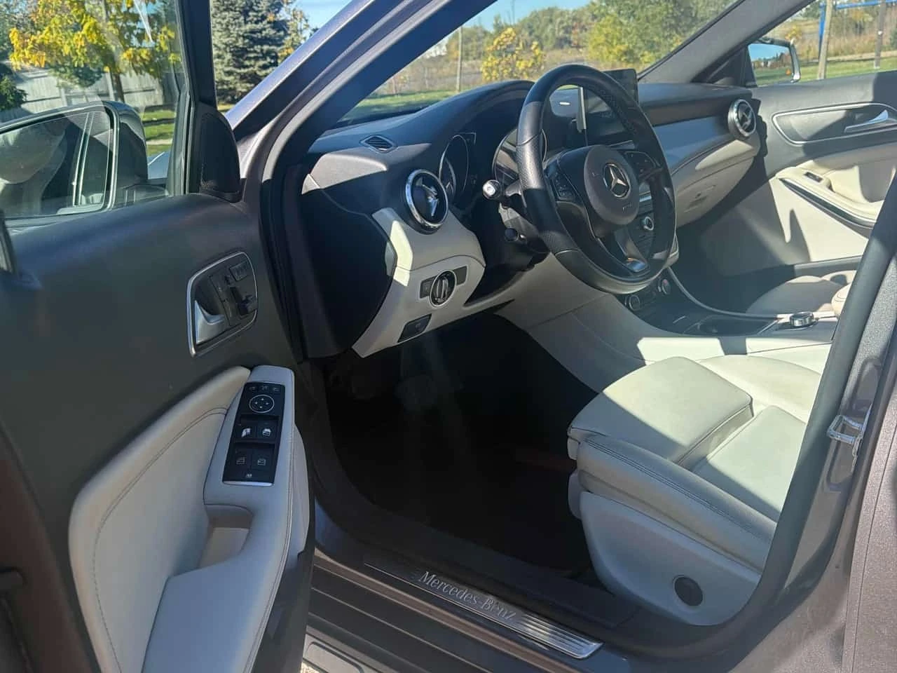 Mercedes-Benz GLA 250 4MATIC * AMG PACK* ��������* CARPLAY*  | Mobile.bg � ����������� 15