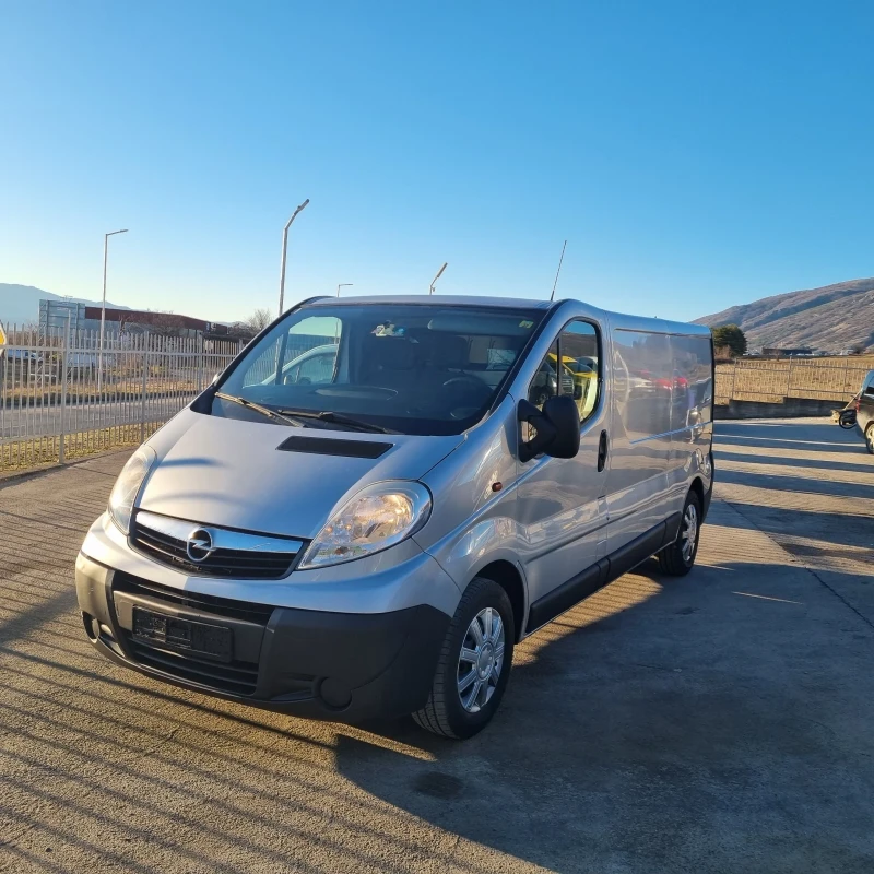 Opel Vivaro Климатик, снимка 6 - Бусове и автобуси - 48571506