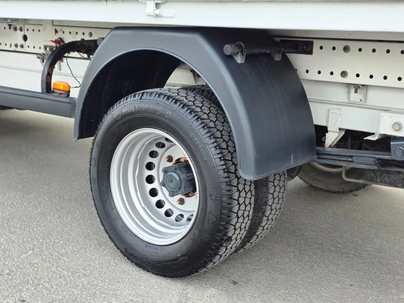 VW Crafter 2.0TDI 136HP TOP CLIMA, снимка 7 - Бусове и автобуси - 53539415