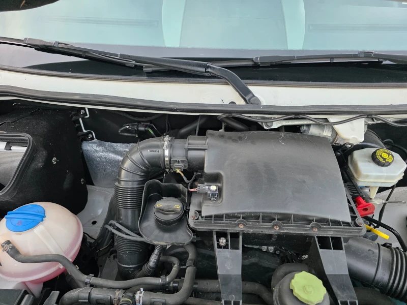 VW Crafter 2.0TDI 136HP TOP CLIMA, снимка 10 - Бусове и автобуси - 53539415