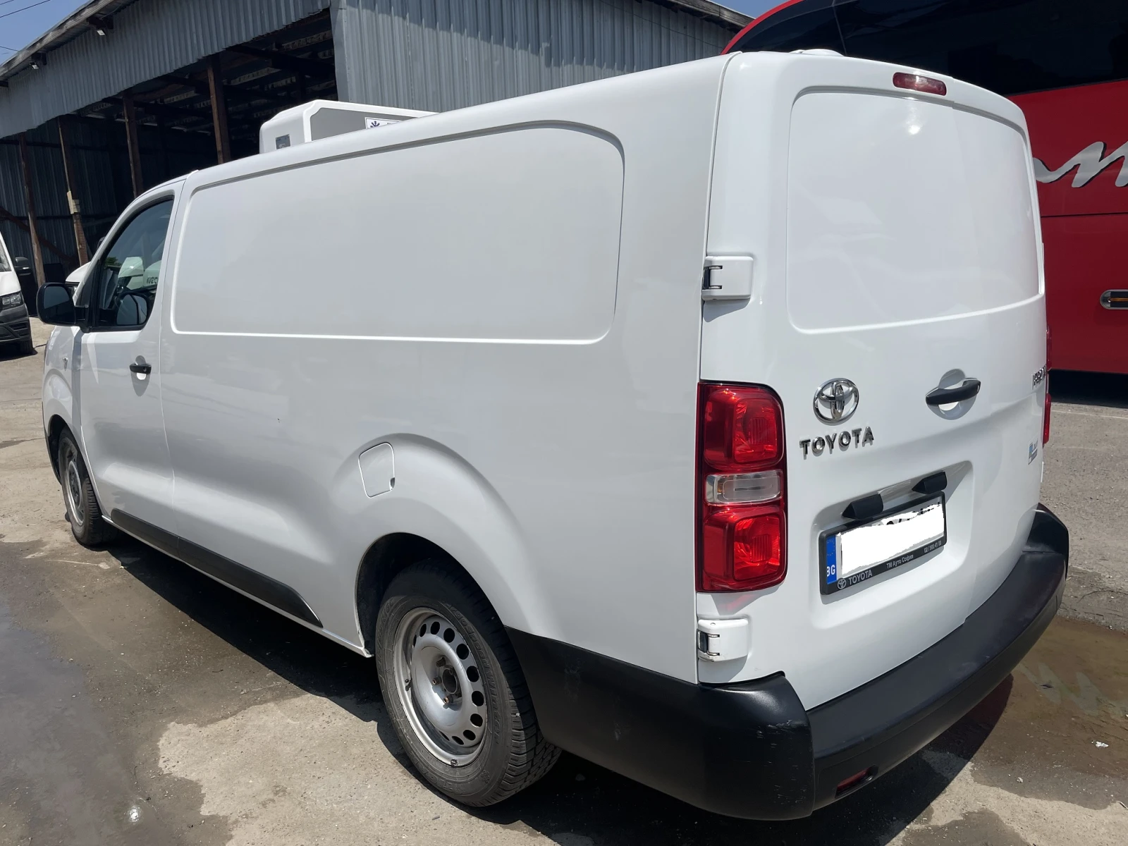 Toyota Proace Хладилен - изображение 3