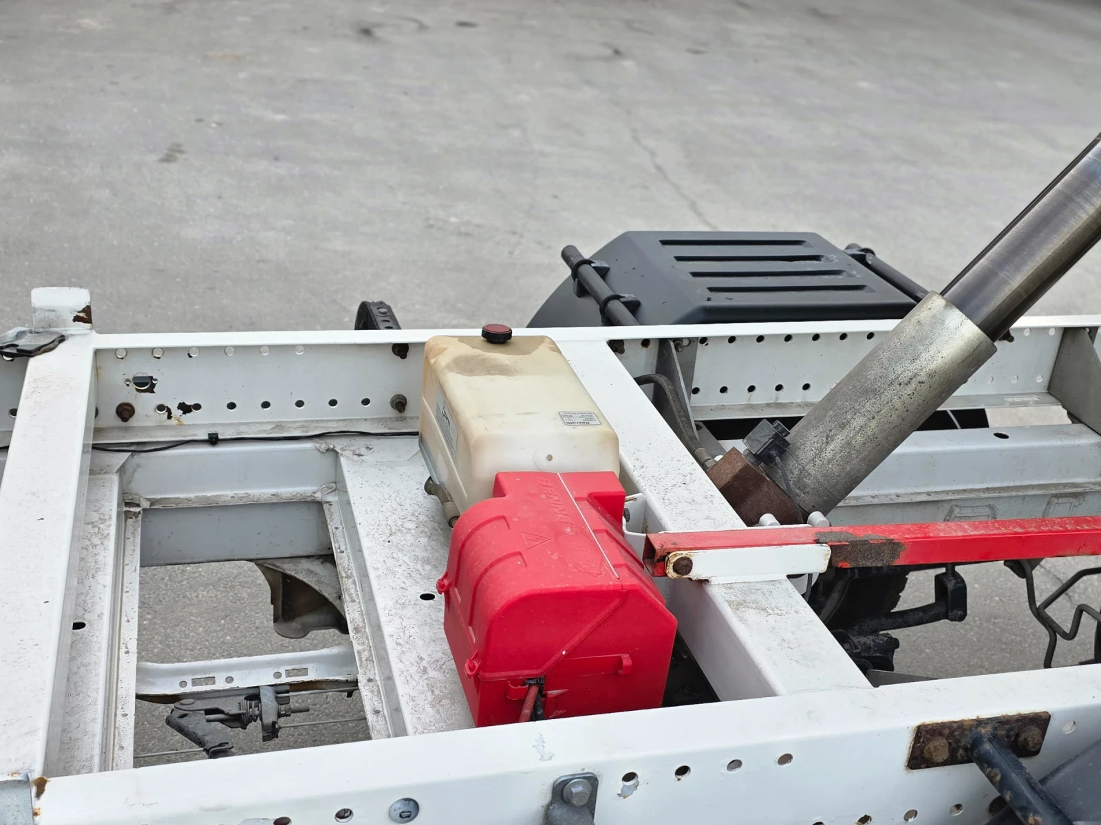 VW Crafter 2.0TDI 136HP TOP CLIMA - изображение 8