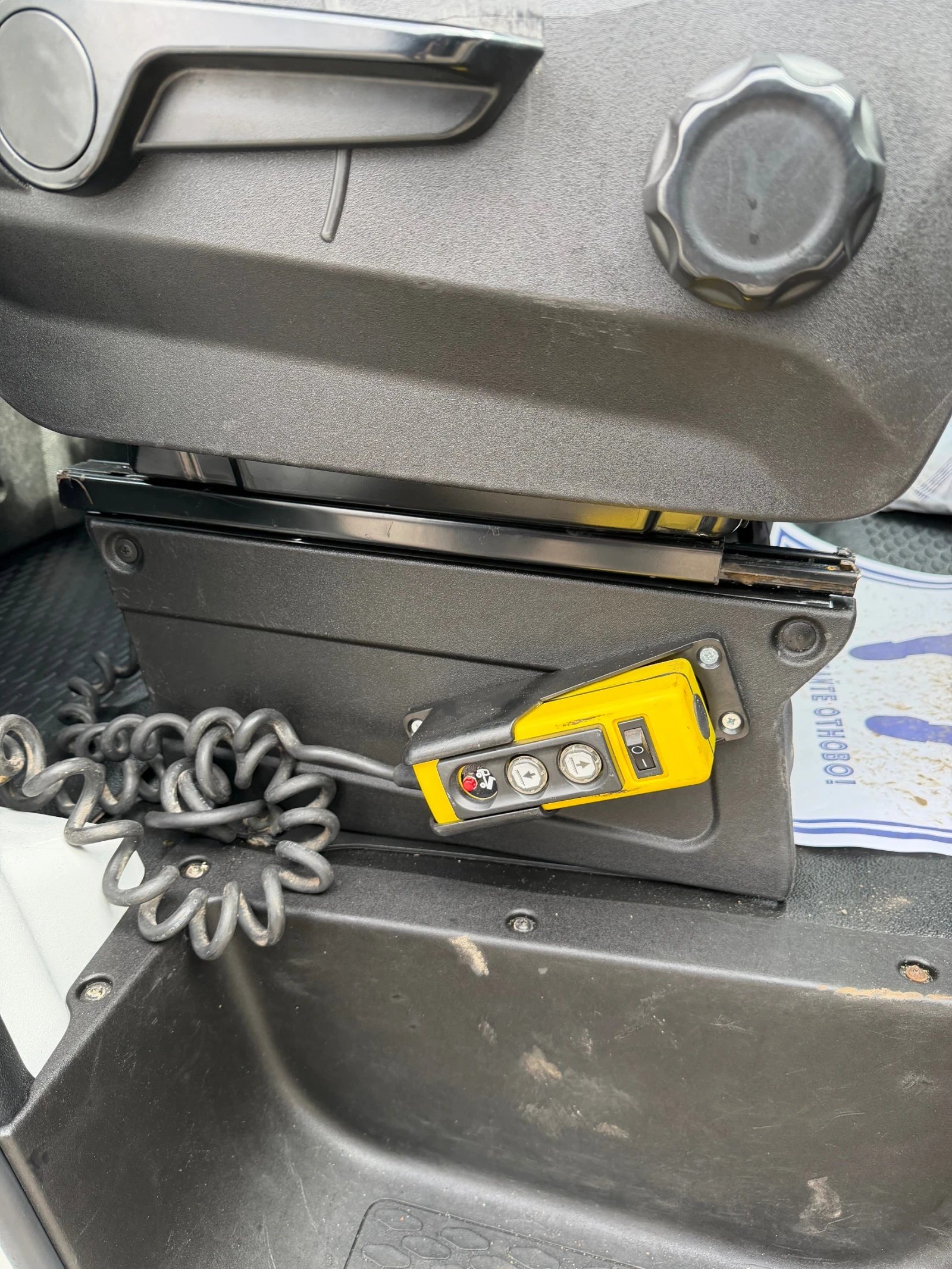 Iveco 35c15 САМОСВАЛ - изображение 6