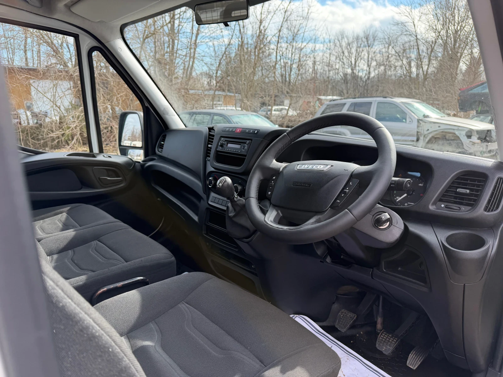 Iveco 35c15 САМОСВАЛ - изображение 3