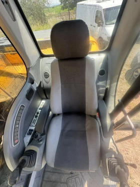 Багер JCB JZ 235 LC, снимка 5
