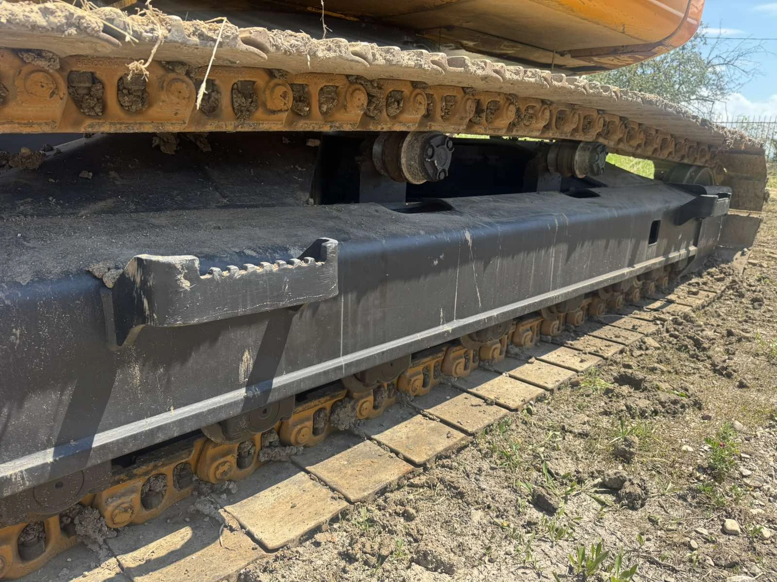 Багер JCB JZ 235 LC, снимка 11 - Индустриална техника - 54987199