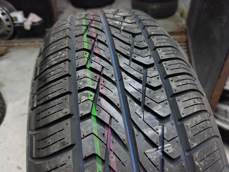 Гуми Летни 215/55R17, снимка 6 - Гуми и джанти - 35813741