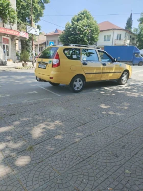 Обява за продажба на Lada Priora Taxi ~7 400 лв. - изображение 10