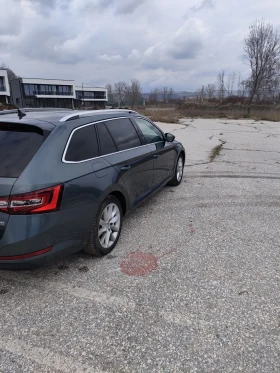 Skoda Superb 2.0, снимка 3