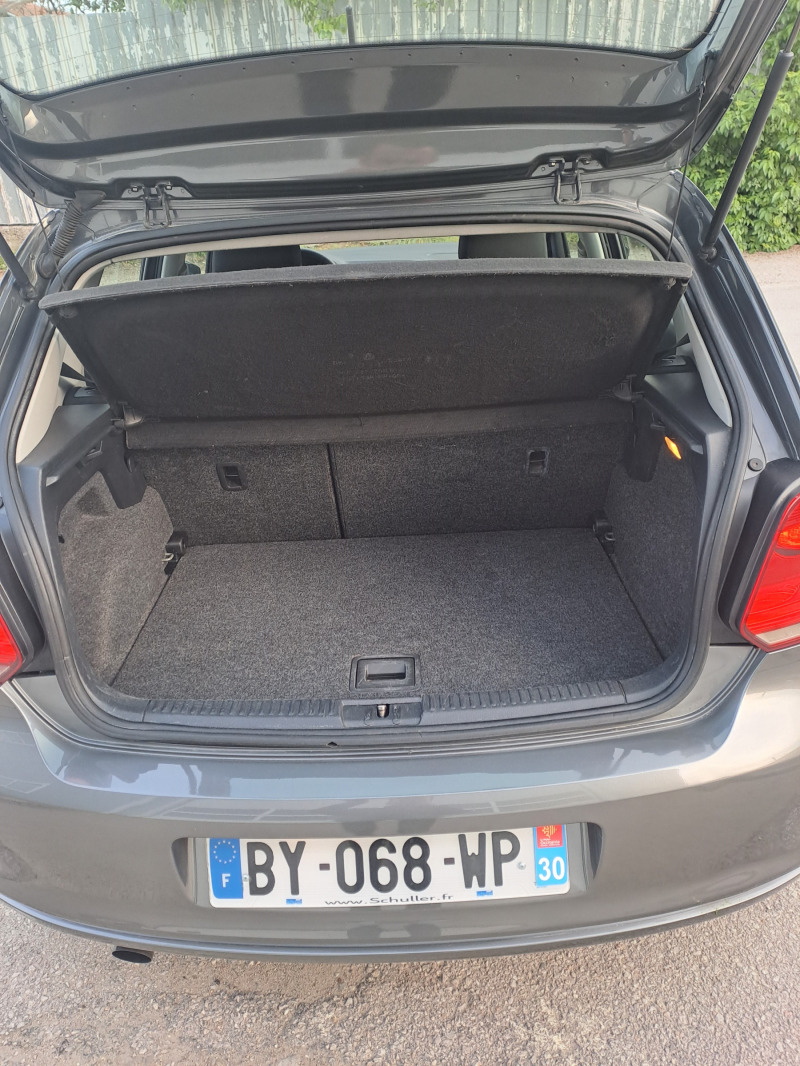 VW Polo 1.6TDI, снимка 10 - Автомобили и джипове - 45754530