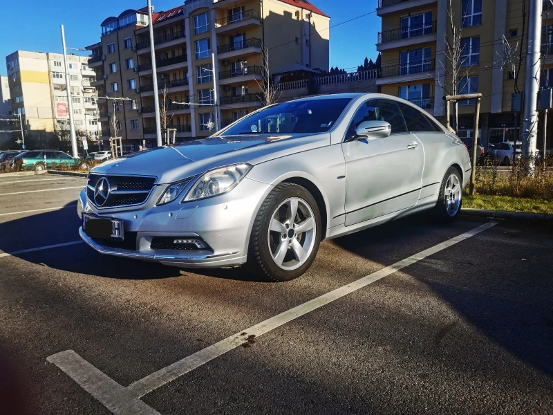 Mercedes-Benz E 250 E klass coupe , снимка 4 - Автомобили и джипове - 49094428