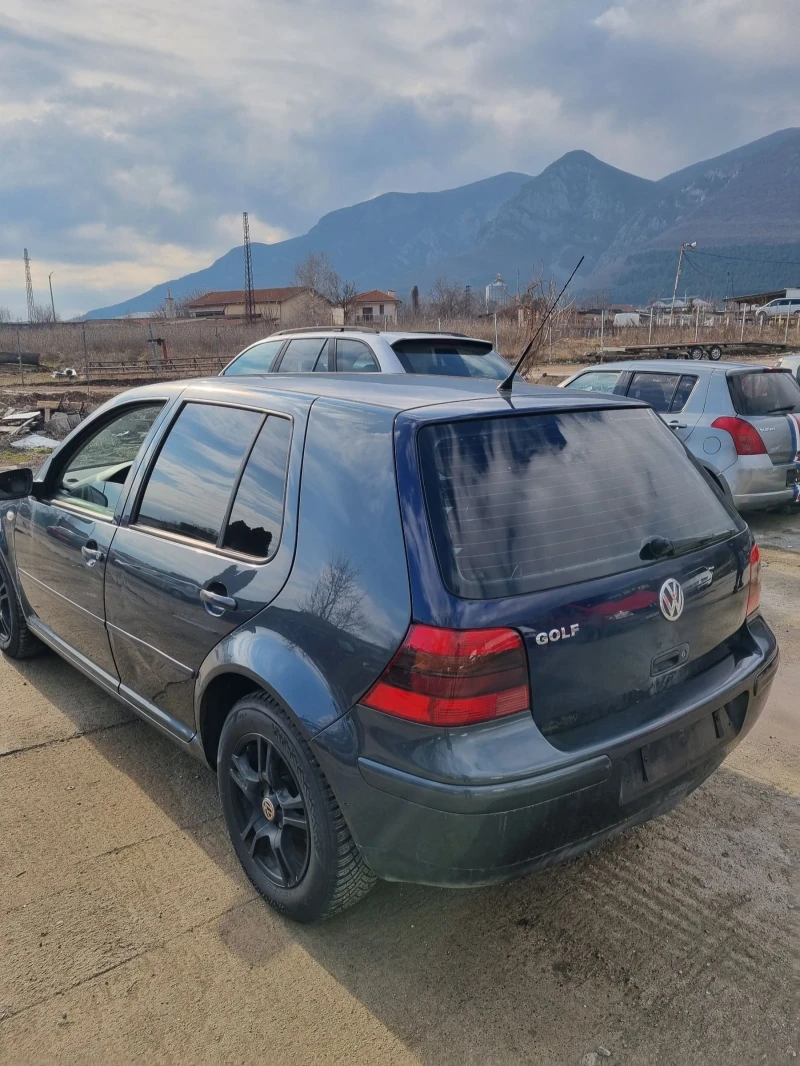 VW Golf 1.9TDI 90ks, снимка 5 - Автомобили и джипове - 49349247