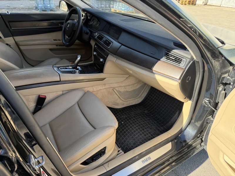 BMW 730 d, снимка 12 - Автомобили и джипове - 52599475