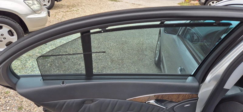 Mercedes-Benz E 280 3.0CDI Avantgarde, снимка 11 - Автомобили и джипове - 52055867