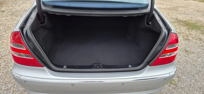 Mercedes-Benz E 280 3.0CDI Avantgarde, снимка 13 - Автомобили и джипове - 52055867