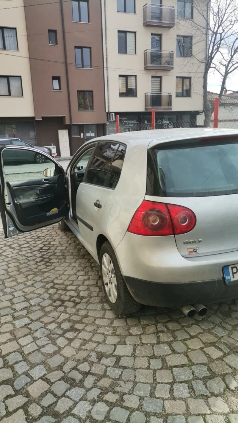 VW Golf, снимка 5 - Автомобили и джипове - 52697395