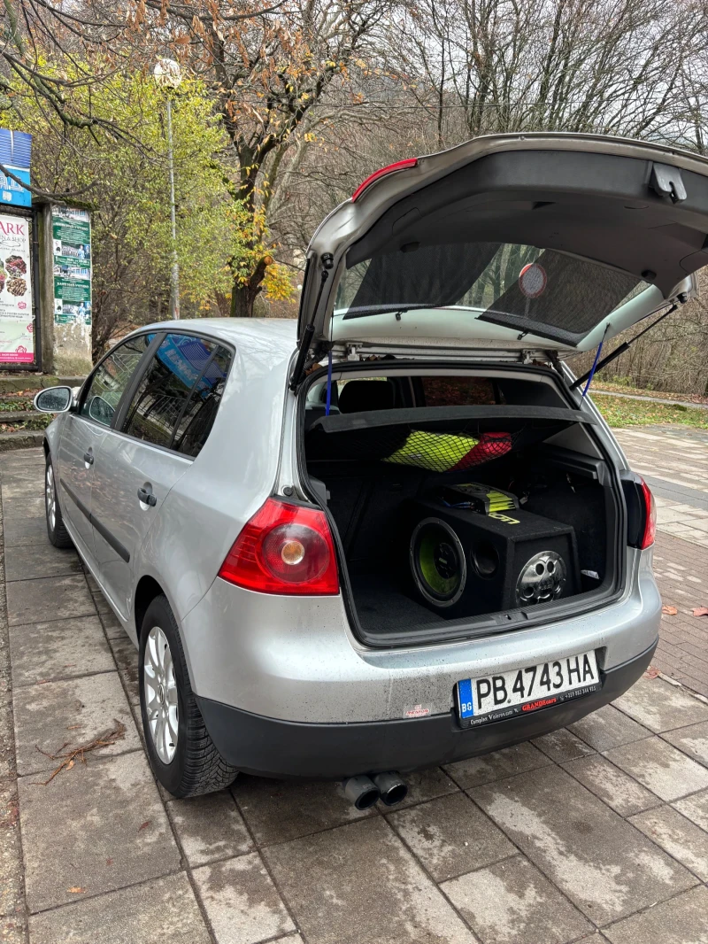 VW Golf, снимка 6 - Автомобили и джипове - 52697395