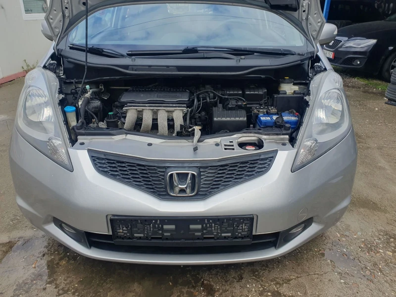 Honda Jazz 1.4 AUT 100ks PODGREV KLIMATRONIK , снимка 14 - Автомобили и джипове - 52860153