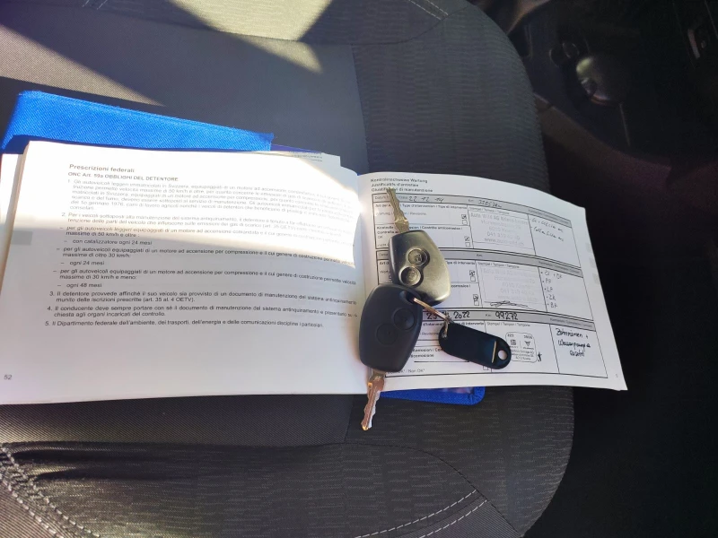 Dacia Lodgy 1.6-SWISS, снимка 8 - Автомобили и джипове - 52903499