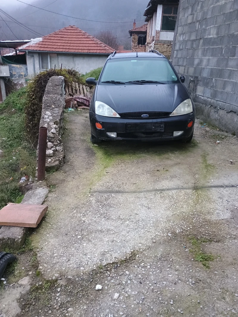 Ford Focus 1.6, снимка 5 - Автомобили и джипове - 52920868