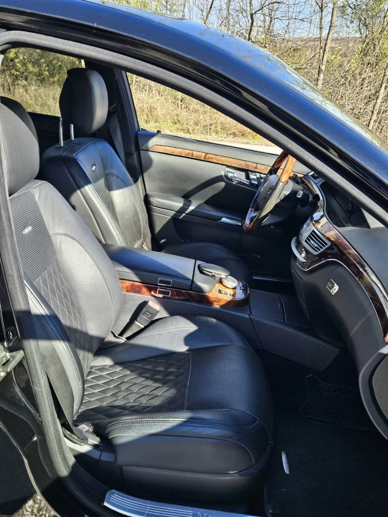 Mercedes-Benz S 550, снимка 12 - Автомобили и джипове - 53085658