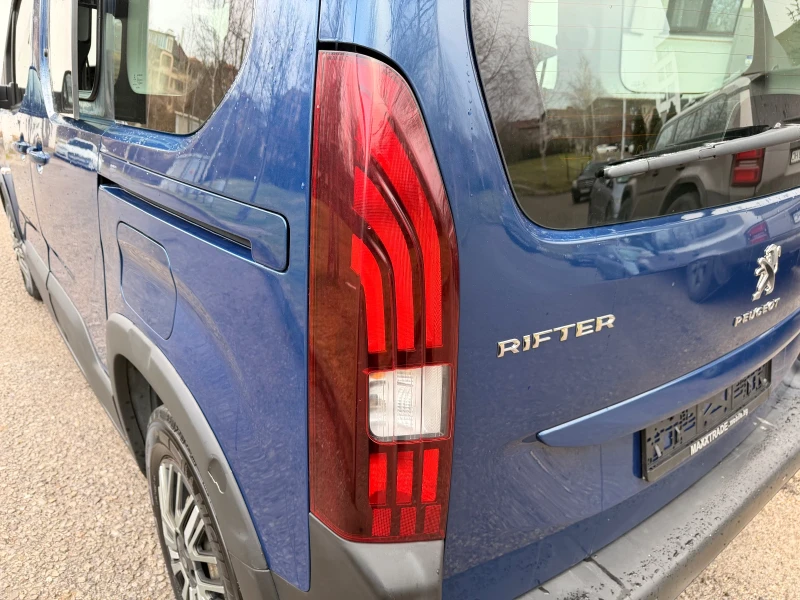 Peugeot Rifter 1.2i / ПЪТНИЧЕСКИ , снимка 13 - Автомобили и джипове - 53131183
