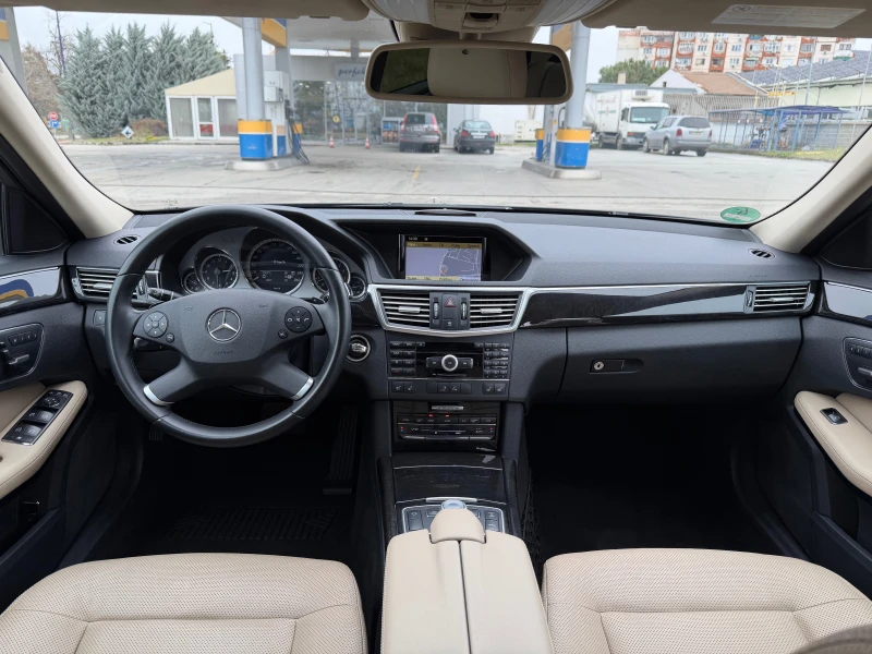 Mercedes-Benz E 350 i Distronic, снимка 10 - Автомобили и джипове - 53456777