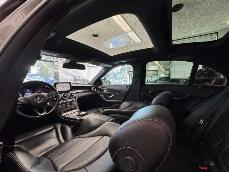 Mercedes-Benz C 300 C-Class 4MATICАвтоКредит  (ЦЕНА ДО БГ), снимка 3 - Автомобили и джипове - 53586520