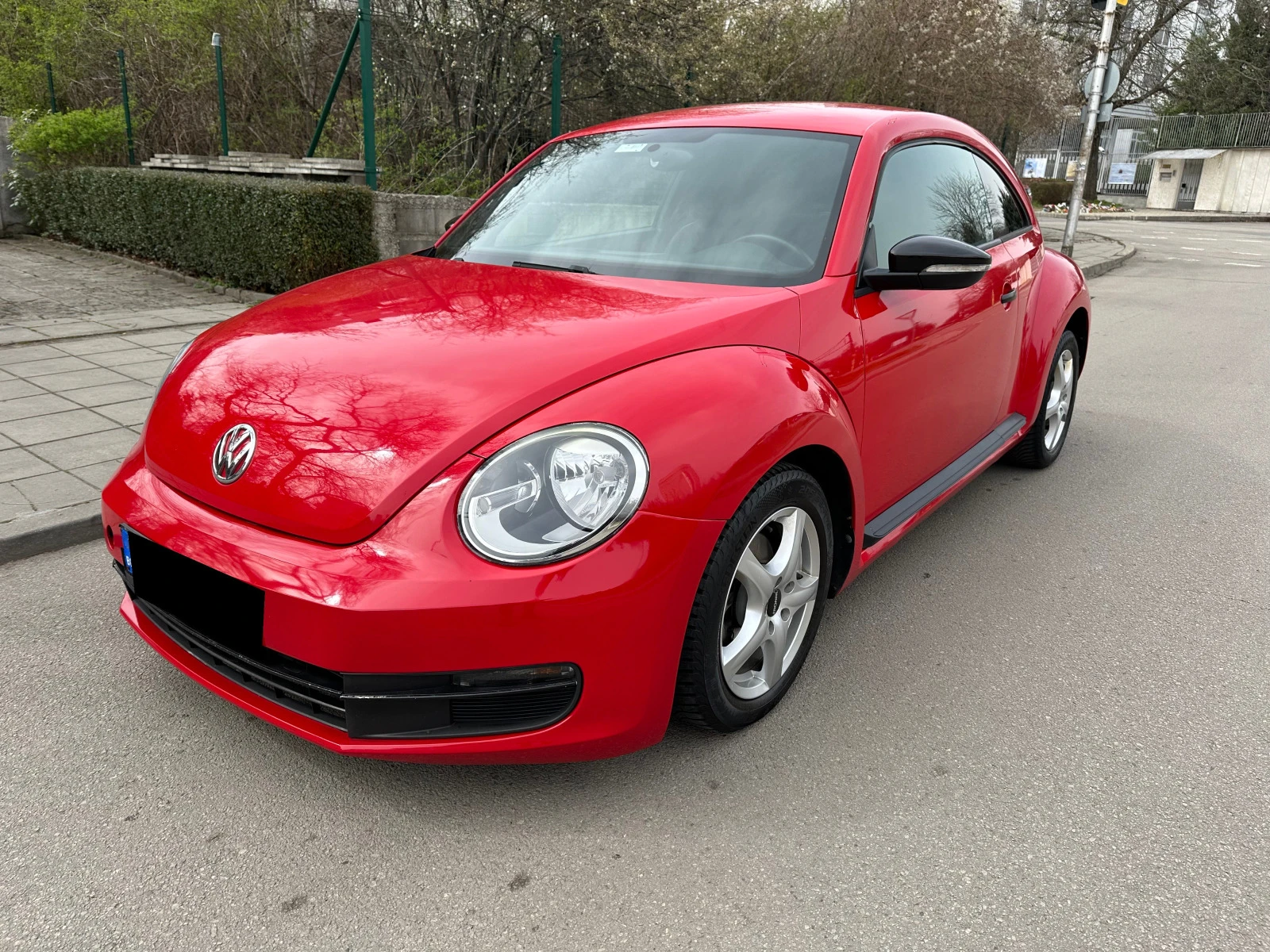 VW New beetle - [1] 