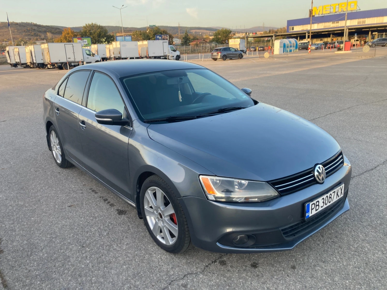 VW Jetta 2.0 TDI 140 к.с - изображение 6